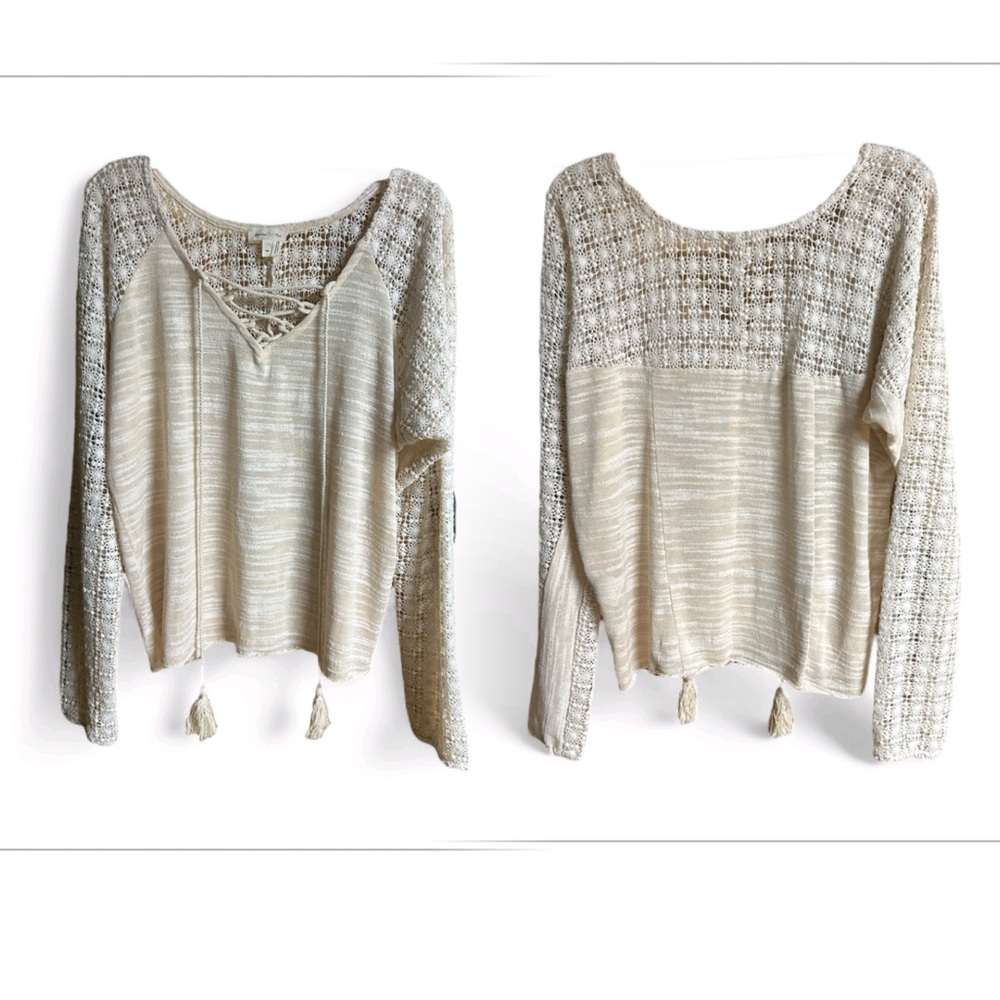 Women’s Knit Soft Sweater Pullover long Sleeve Top Size xs Beige
